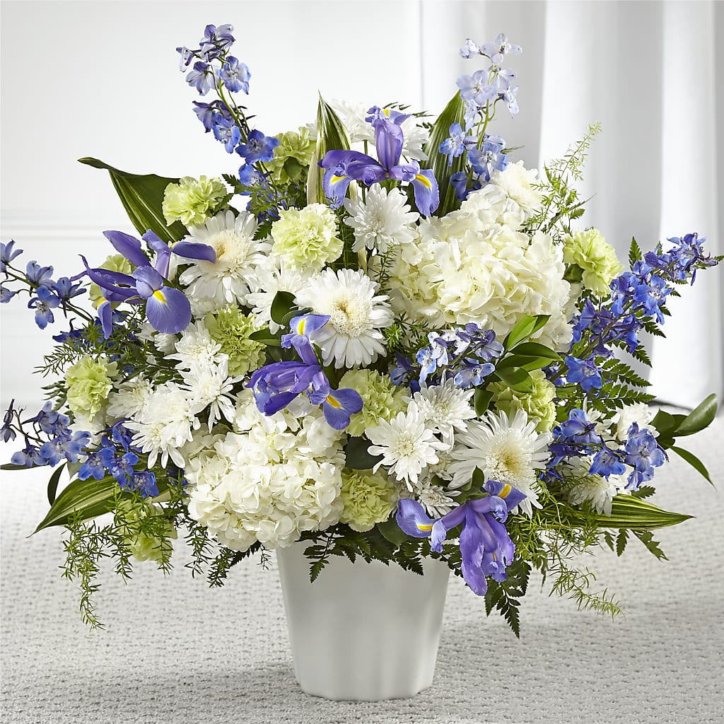 Soft Serenity Floor Basket – CRALL'S MONONGAHELA FLORAL & GIFT, Monongahela PA