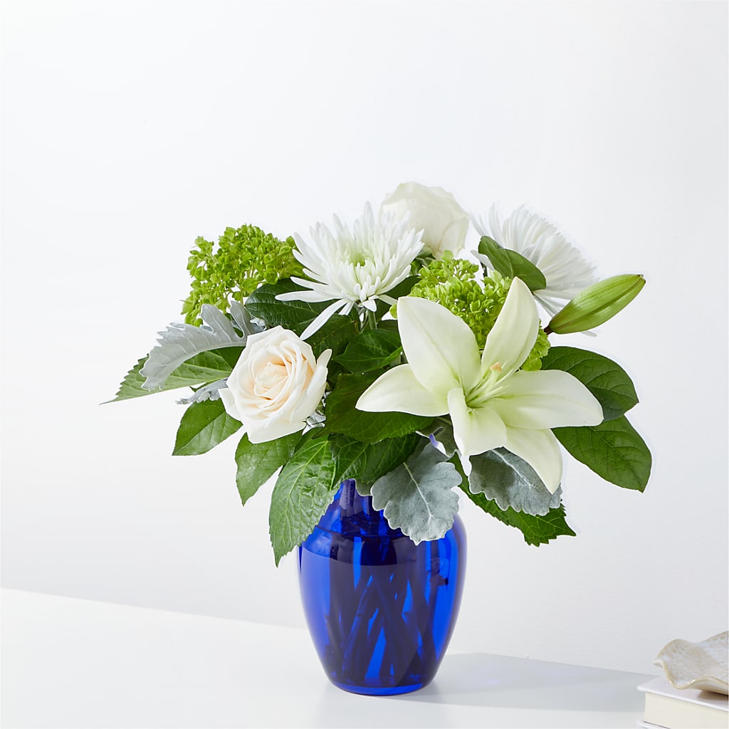 Snowy Dreams Bouquet – CRALL'S MONONGAHELA FLORAL & GIFT, Monongahela PA