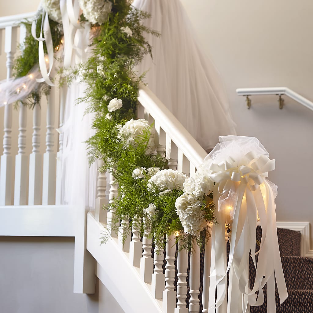 Champagne Dreams Garland – CRALL'S MONONGAHELA FLORAL & GIFT, Monongahela PA
