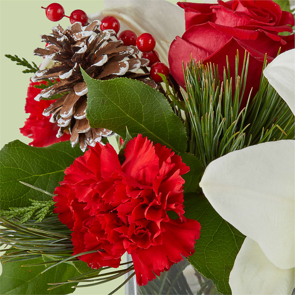 Glistening Icicles Bouquet – CRALL'S MONONGAHELA FLORAL & GIFT, Monongahela PA